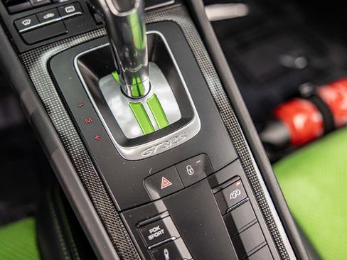 Used 2019 Porsche 911 GT3 RS image 29