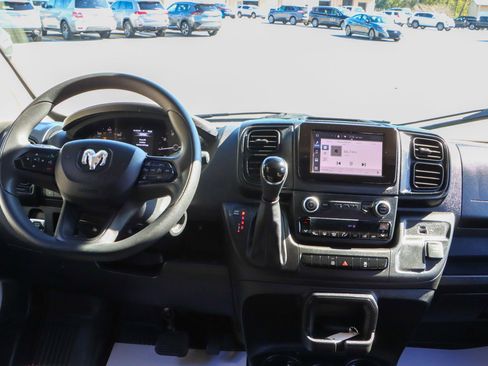 Used 2024 RAM ProMaster 3500 w/ Convenience Group image 17