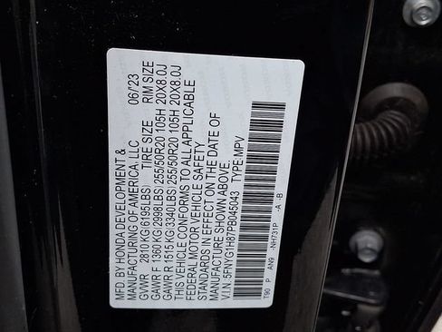 Used 2023 Honda Pilot Elite image 25