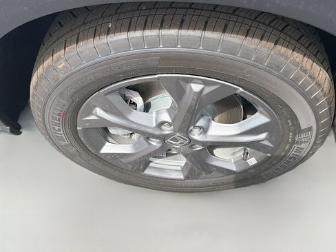 New 2026 Honda HR-V LX image 25