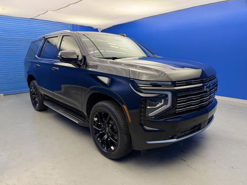 New 2026 Chevrolet Tahoe High Country w/ Sun And Tow Package AWD/4WD image 2