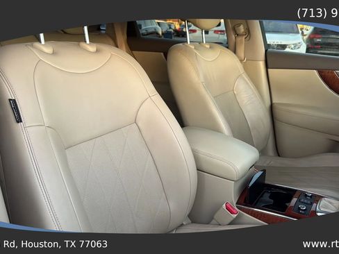 Used 2015 INFINITI QX70 3.7 w/ Premium Package image 36