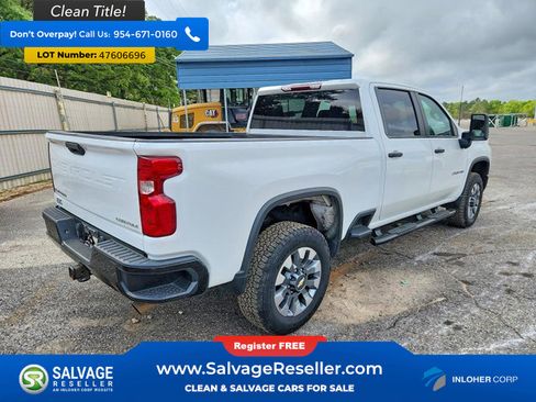 Used 2023 Chevrolet Silverado 2500 Custom RWD image 4