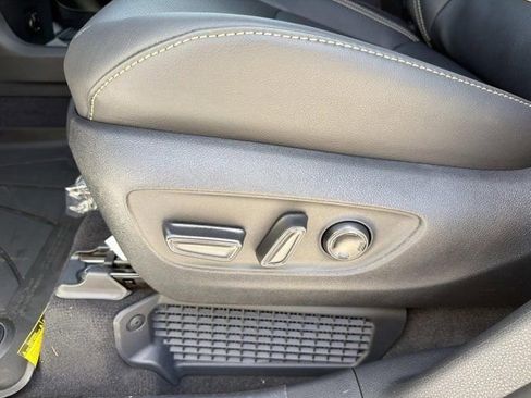 New 2026 Toyota Sienna Limited FWD image 10