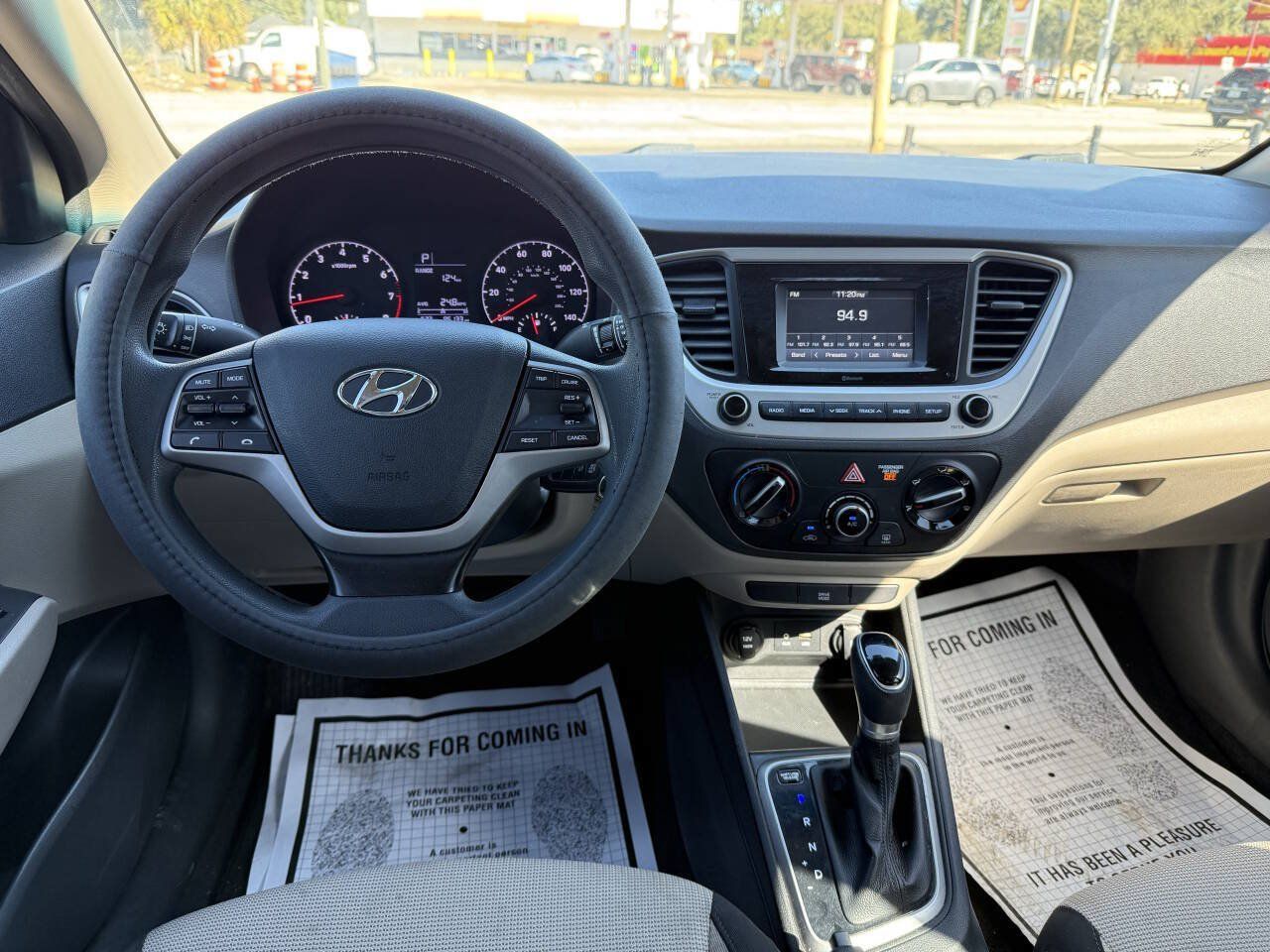 Used 2019 Hyundai Accent SE FWD image 13