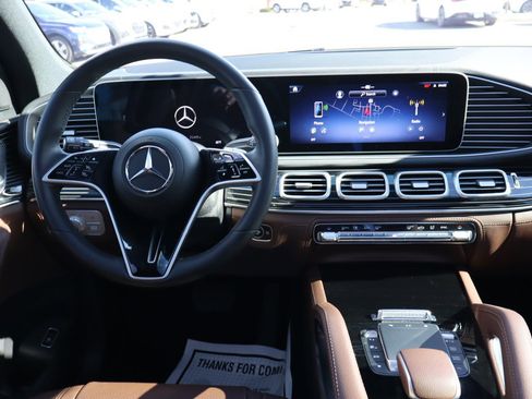 Used 2024 Mercedes-Benz GLE 450 4MATIC image 13