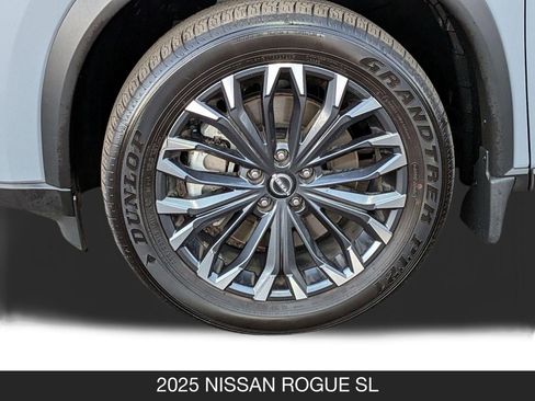 Certified 2025 Nissan Rogue SL w/ Tech Package image 12
