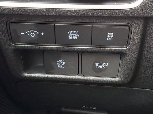 Certified 2025 Hyundai Sonata Limited FWD image 26