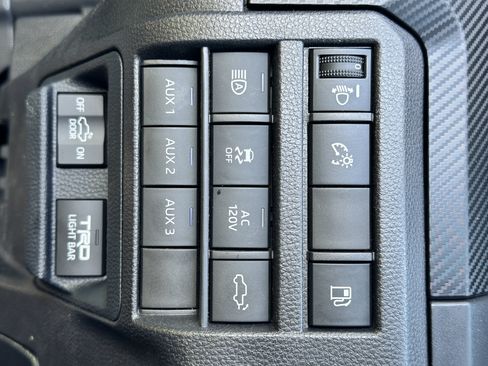Used 2024 Toyota Tacoma TRD Pro AWD/4WD image 43