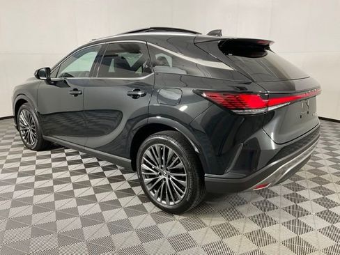 Used 2024 Lexus RX 450h AWD w/ Luxury Package image 5