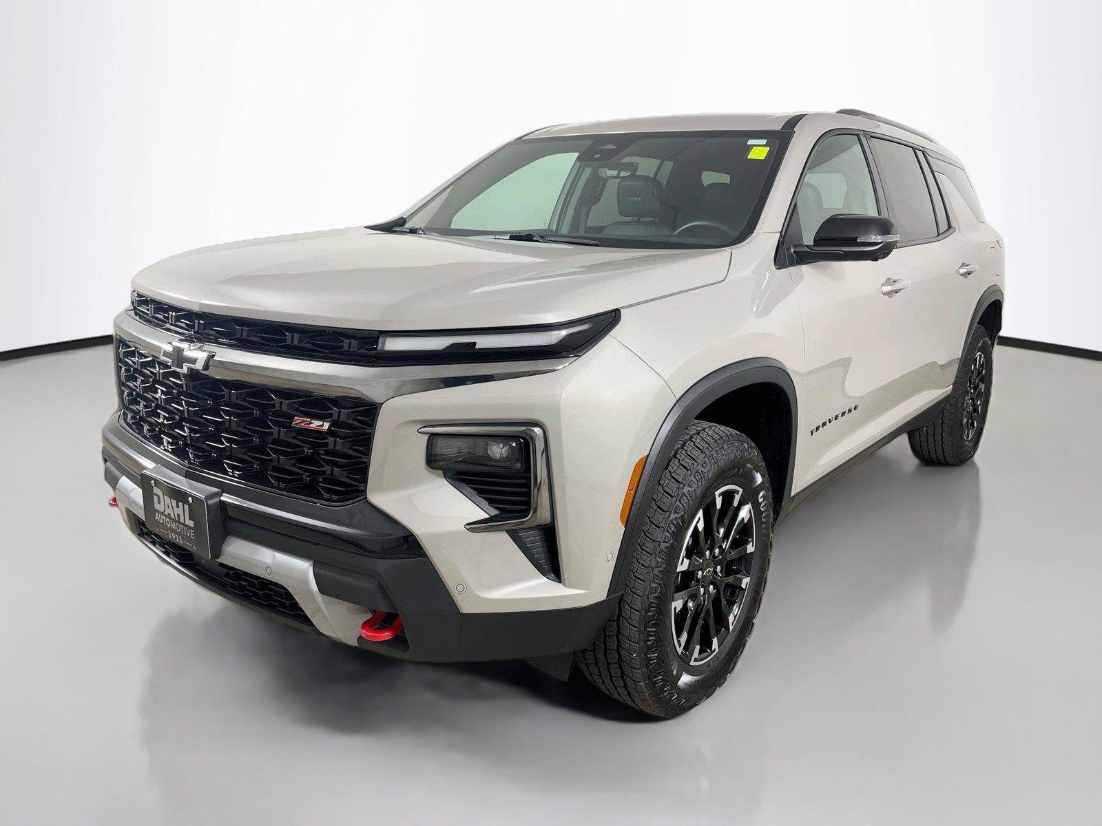 Used 2026 Chevrolet Traverse Z71 w/ Enhanced Driving Package AWD/4WD image 4