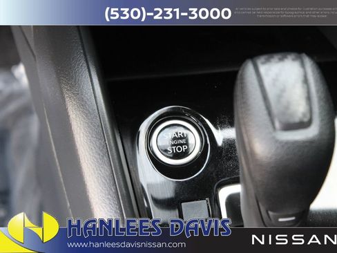 Used 2025 Nissan Versa SV w/ Trunk Package FWD image 19