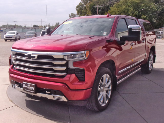 Used 2024 Chevrolet Silverado 1500 High Country w/ High Country Premium Package AWD/4WD image 23