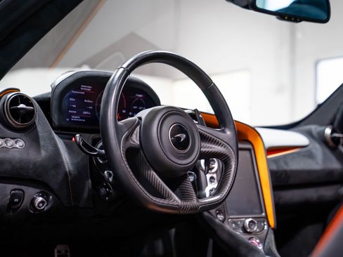 Used 2020 McLaren 720S Luxury image 4