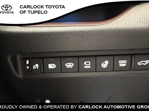 Used 2024 Toyota RAV4 Limited AWD/4WD image 23