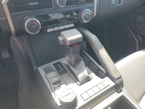 New 2025 Toyota Tacoma TRD Off-Road image 25