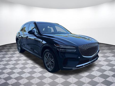 Used 2023 Genesis GV70 2.5T w/ Select Package AWD/4WD image 7