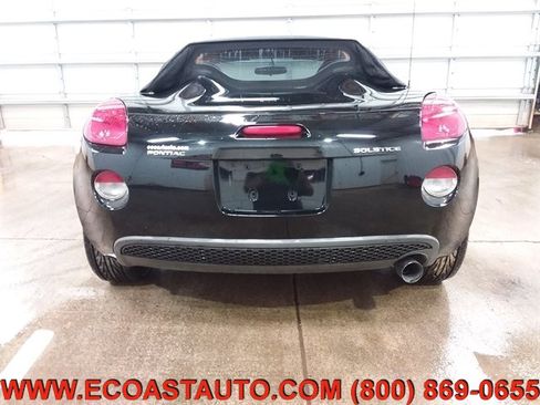 Used 2006 Pontiac Solstice Convertible w/ Premium Package image 8