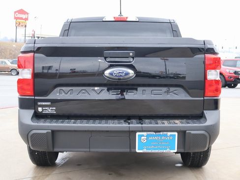 Used 2024 Ford Maverick XL image 4