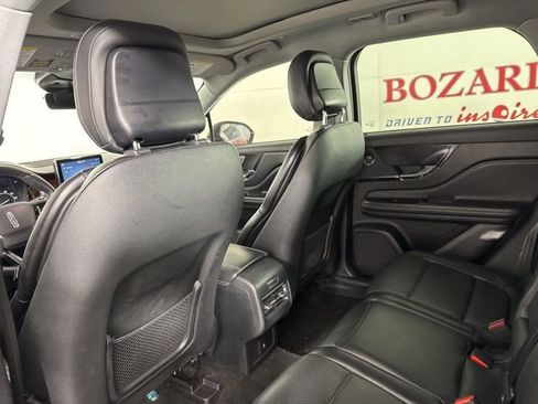Used 2020 Lincoln Corsair Reserve image 14
