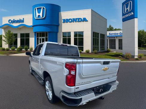 Used 2022 Chevrolet Silverado 1500 High Country image 4