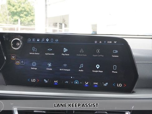 Used 2025 Chevrolet Traverse LT AWD/4WD image 5