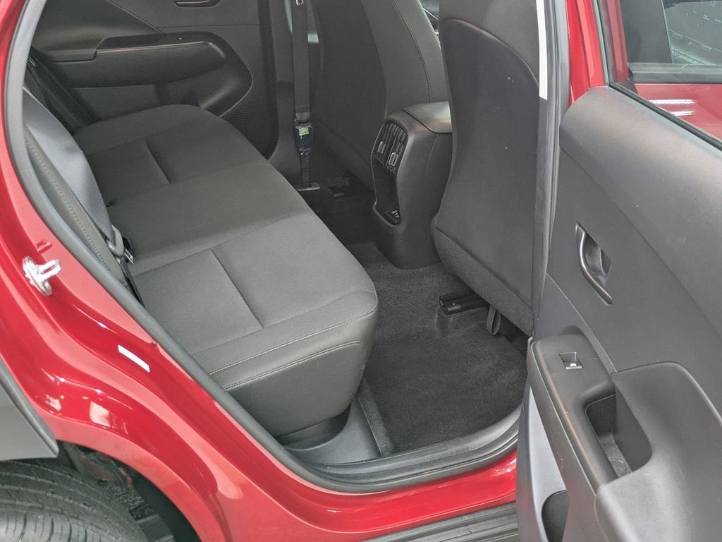 Used 2024 Hyundai Kona SEL AWD/4WD image 27