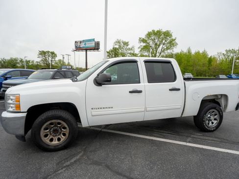 Used 2012 Chevrolet Silverado 1500 LT RWD image 3