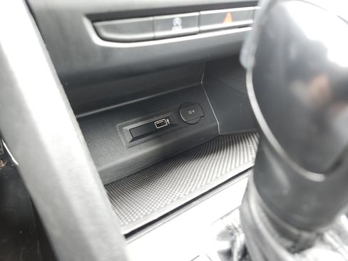 Used 2019 Volkswagen Atlas S w/ Towing Package AWD/4WD image 7
