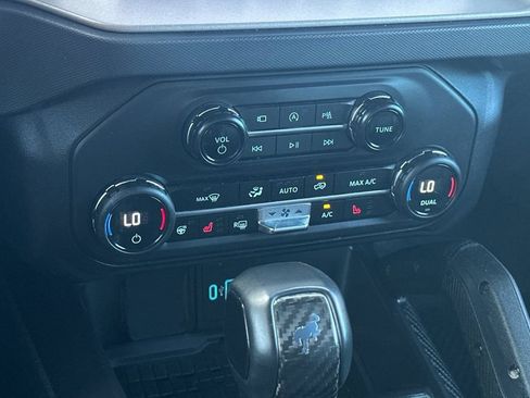 Used 2024 Ford Bronco Raptor w/ Interior Carbon Fiber Pack 6 AWD/4WD image 23