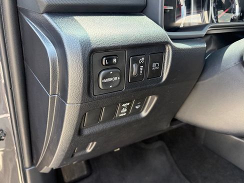 Used 2023 Toyota 4Runner TRD Off-Road Premium w/ Moonroof Package AWD/4WD image 6