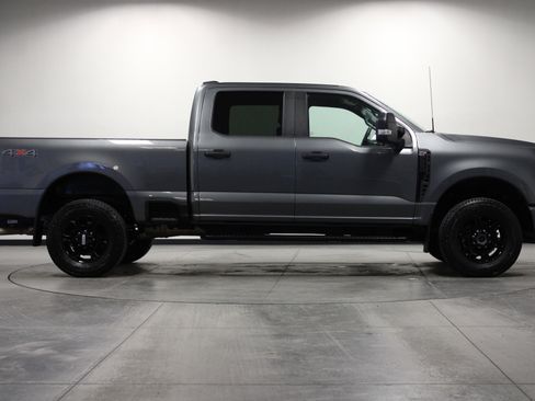Used 2024 Ford F250 XL w/ STX Appearance Package image 3