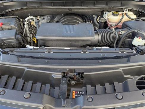 Used 2023 Chevrolet Tahoe Premier w/ Advanced Technology Package RWD image 25
