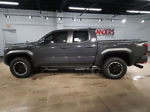 New 2026 Toyota Tacoma TRD Off-Road image 4