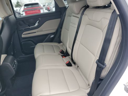 New 2026 Lincoln Corsair Premiere image 26