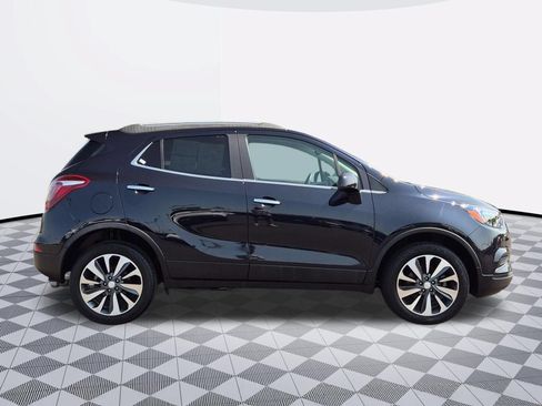 Certified 2022 Buick Encore Preferred w/ Safety Package AWD/4WD image 8