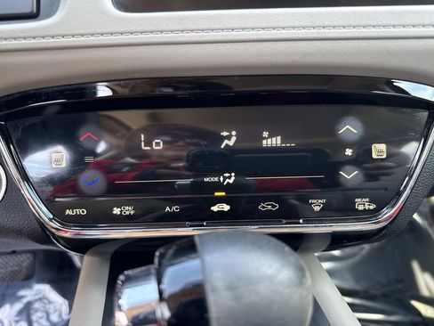 Used 2017 Honda HR-V EX-L image 31