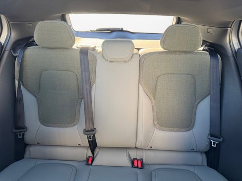 New 2026 Volvo EX30 Cross Country Ultra image 12