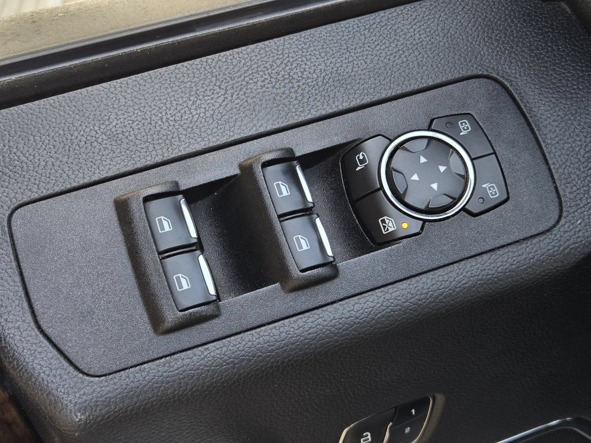 Used 2020 Ford F150 Lariat AWD/4WD image 23