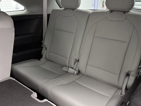 Used 2016 Acura MDX FWD w/ Tech & Entertainment image 29