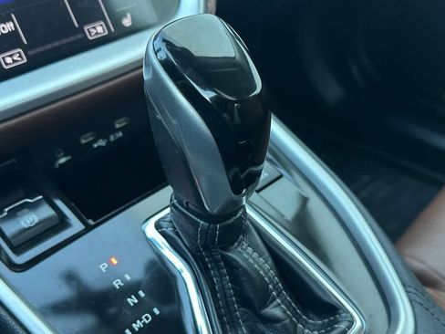 Used 2022 Subaru Outback Touring XT w/ Popular Package #2 image 27