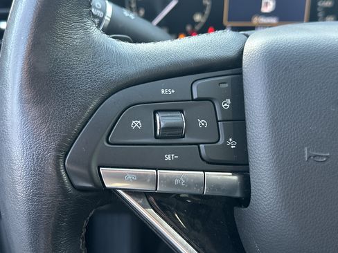 Used 2023 Cadillac XT6 Premium Luxury image 26