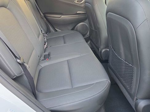 Used 2019 Hyundai Kona Limited image 21