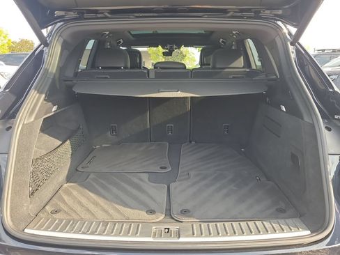 Used 2019 Porsche Cayenne AWD/4WD image 15