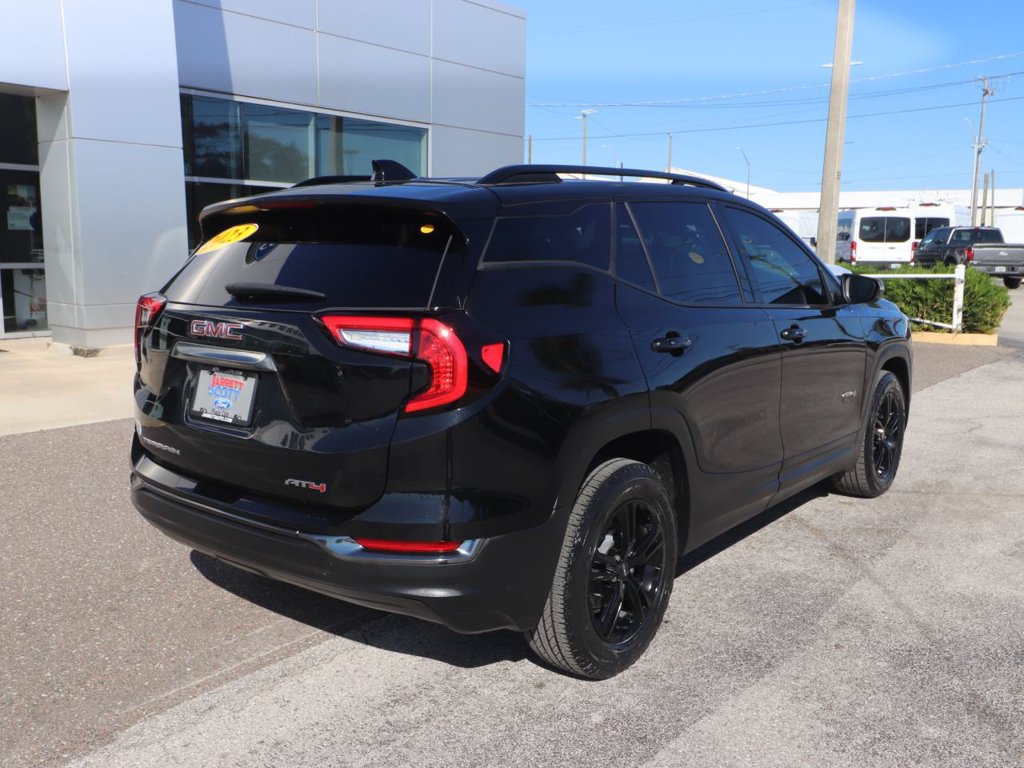 Used 2023 GMC Terrain AT4 AWD/4WD image 15