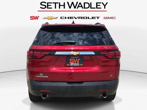 Used 2023 Chevrolet Traverse LT FWD image 6