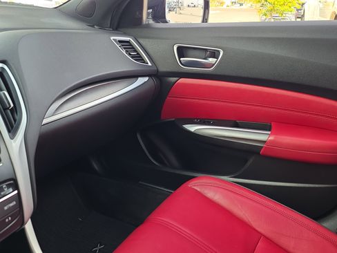 Used 2018 Acura TLX V6 w/ Technology & A-SPEC Pkg image 32