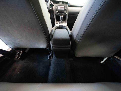 Used 2019 Honda Civic LX image 23