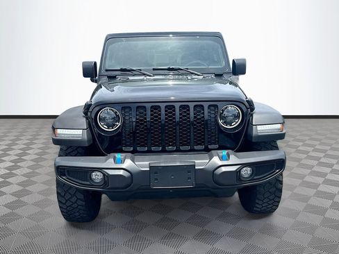Used 2023 Jeep Wrangler Unlimited w/ Convenience Group AWD/4WD image 2