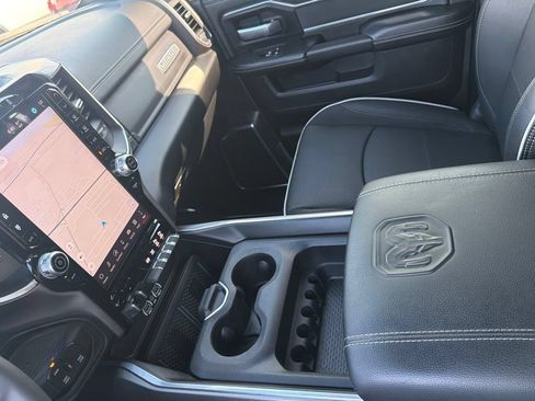 Used 2025 RAM 2500 Laramie w/ Night Edition AWD/4WD image 19
